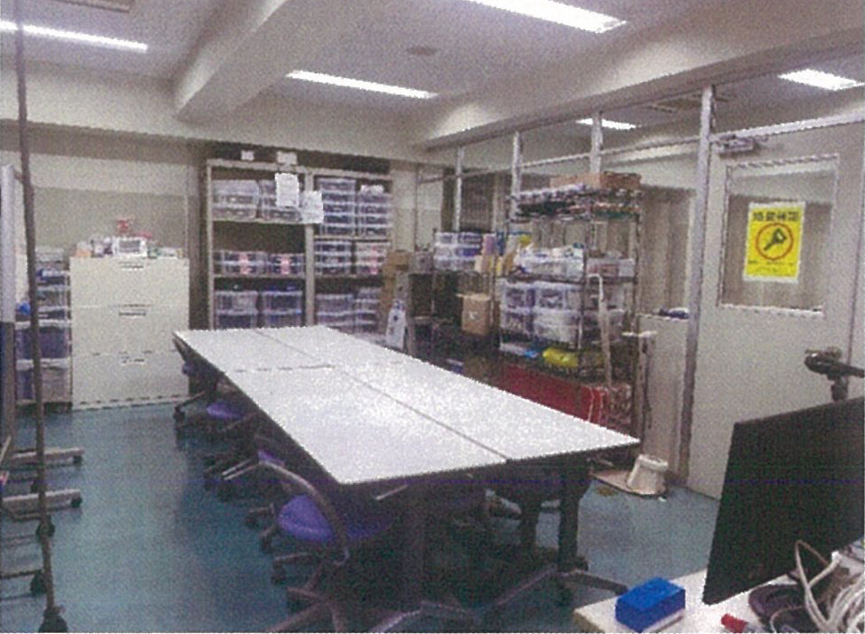 7204 教室内実験室