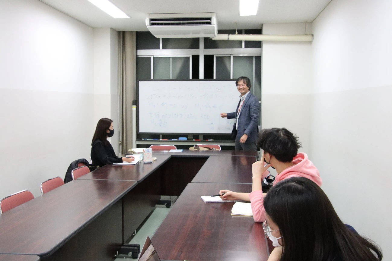 計量経済学研究、統計学研究