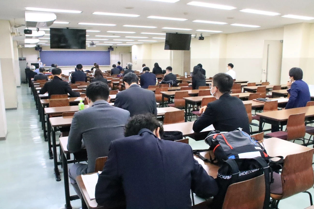 総括会