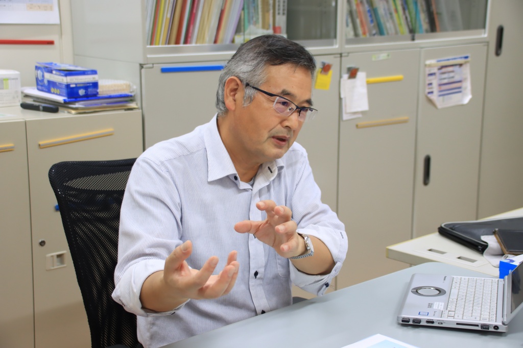 本学防災・救急救助総合研究所の研究員でもある橋本教授