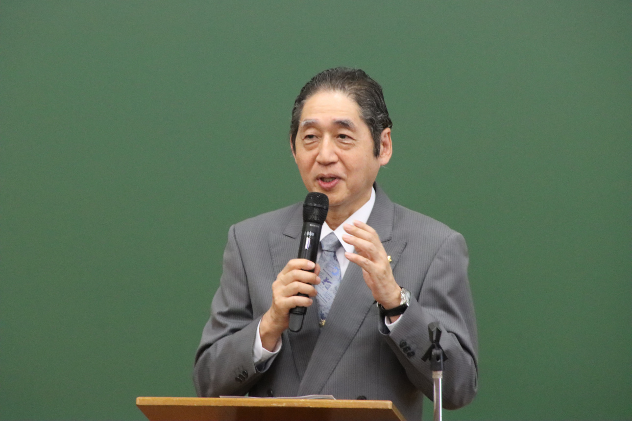 国士舘大学教育後援会の山田会長