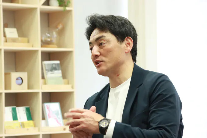 佐々木氏