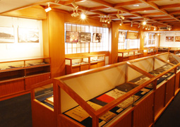 国士舘史資料展示室