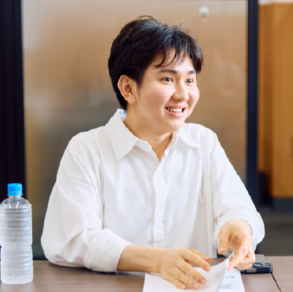 アンギルマ氏