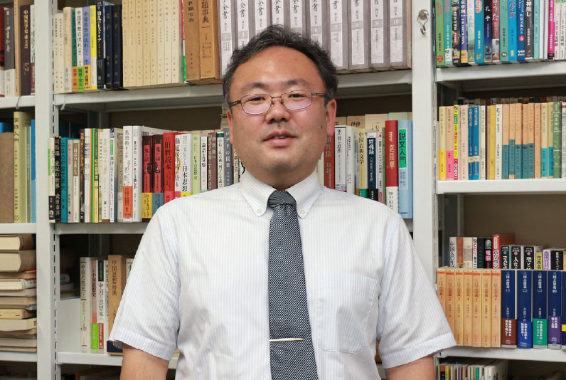 人文科学研究科 人文科学専攻 教授 松野 敏之