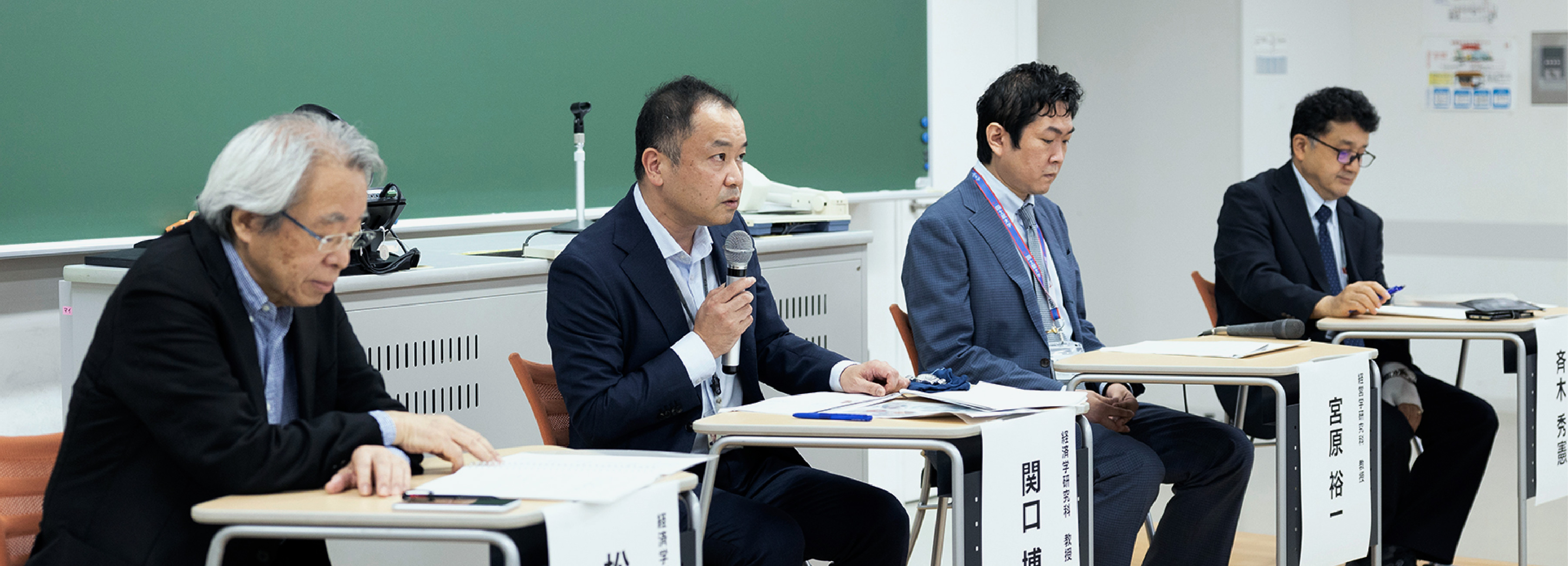 インタビューの様子