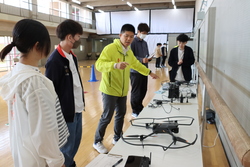 ドローンを用いた研究及び学生への教育