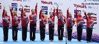 右から3番目が小俣選手