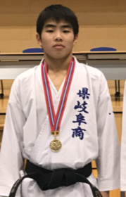 男子個人組手－61kg優勝の小原悠飛選手