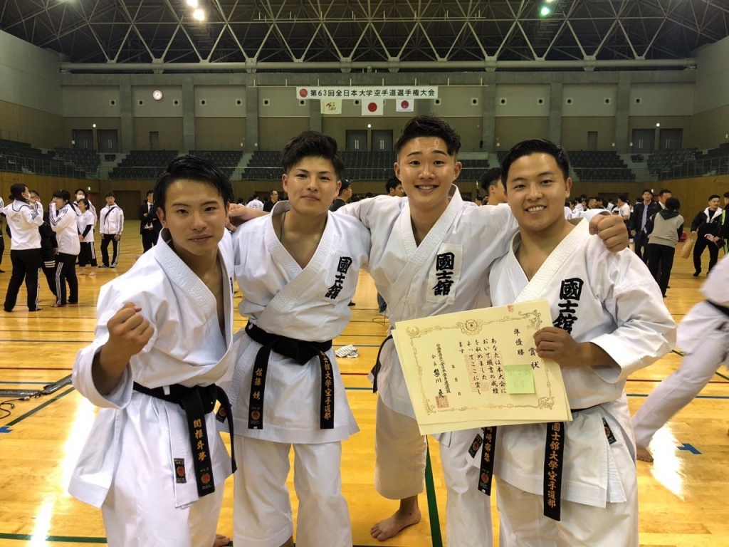 全日本大学選手権 女子組手が初優勝 男子形は準優勝 News 空手道部 Kokushikan Sports 国士舘大学 のスポーツ情報オフィシャルサイト スポ魂