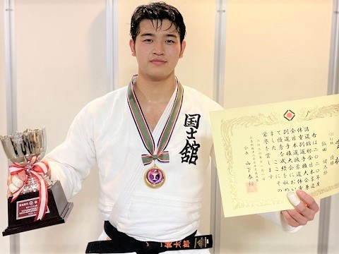 100kg級で3年ぶり2度目の優勝を果たした飯田健太郎選手