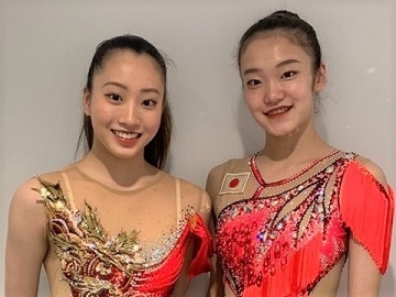 新体操W杯バクー大会(2021年5月)での喜田選手(右)と大岩選手