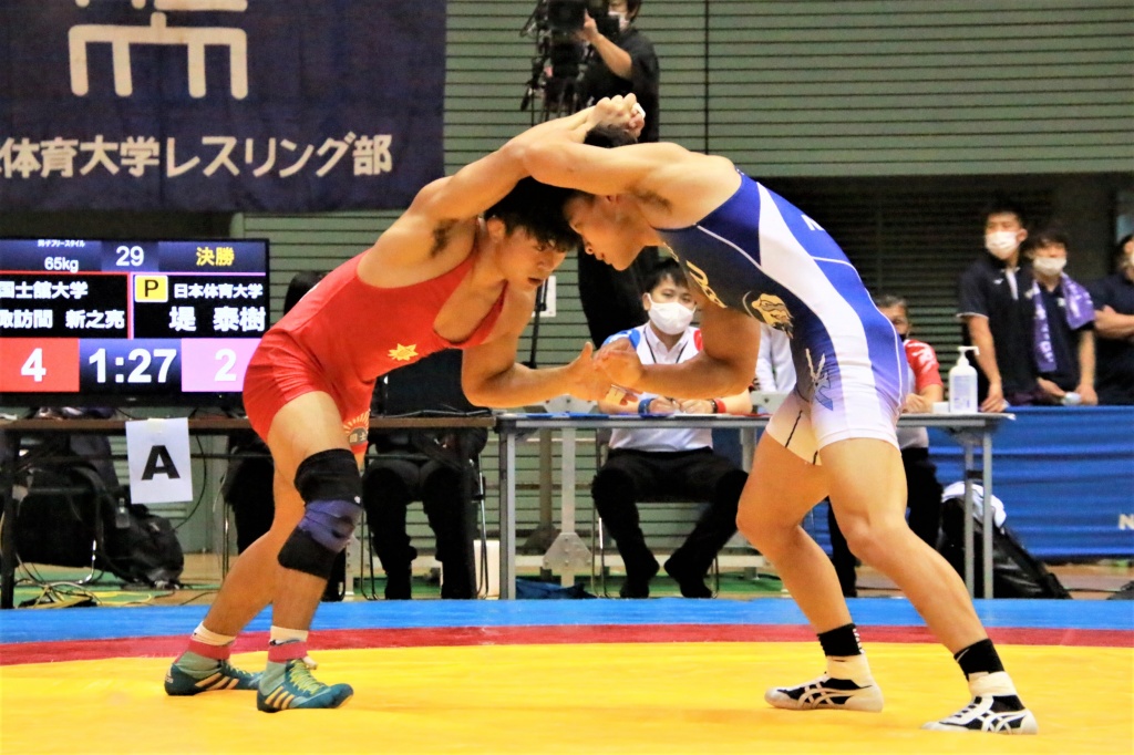 全日本学生レスリング選手権 諏訪間選手が2連覇 News レスリング部 Kokushikan Sports 国士舘大学のスポーツ情報オフィシャルサイト スポ魂