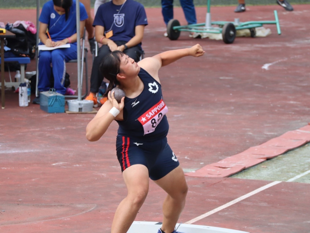 女子砲丸投・床辺選手