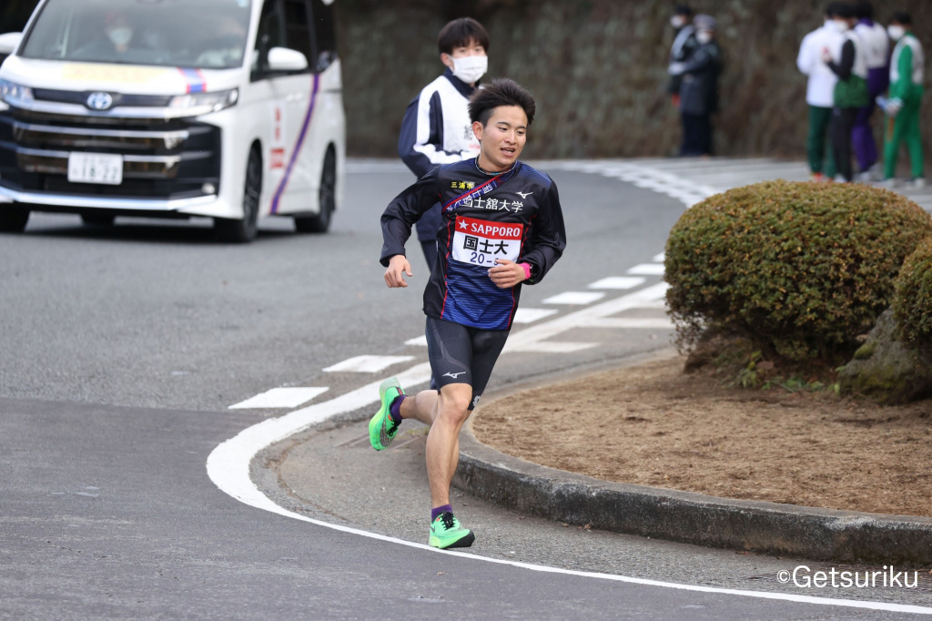 山本選手(写真は第99回箱根駅伝で5区を力走する山本選手)