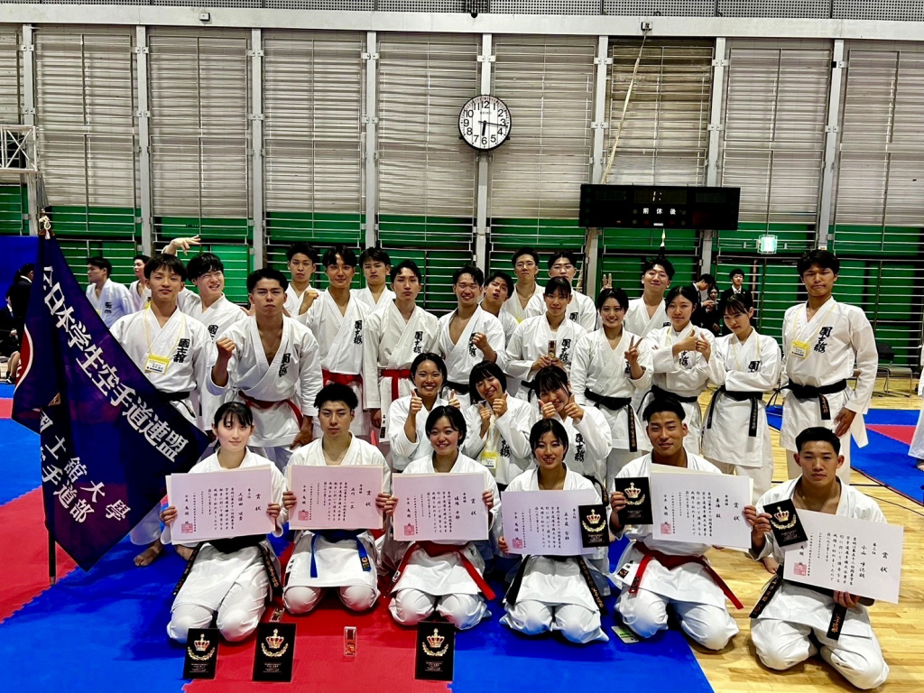 参加選手一同で記念撮影