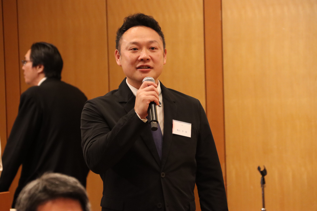 亀山歩監督